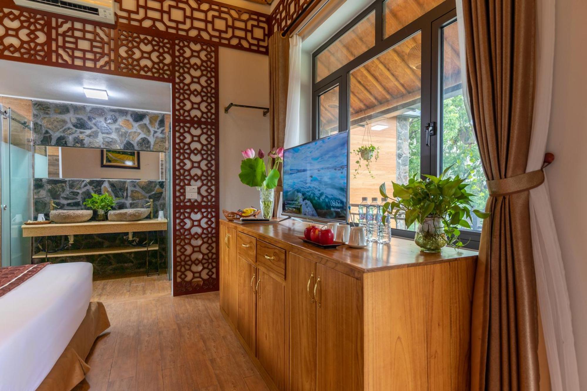 Tam Coc Serenity Hotel & Bungalow Ниньбинь Экстерьер фото